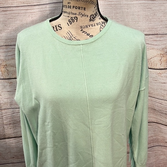 J Society Fringe Tech Top Mint Green Pullover Long Sleeves Size XS - Picture 4 of 9